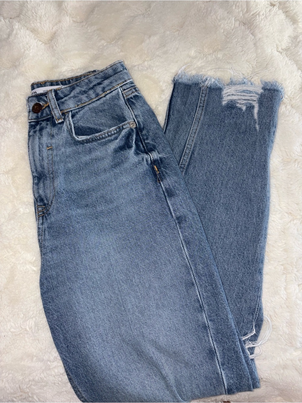 Zara Light Blue Straight Leg Jeans with Frayed Hem